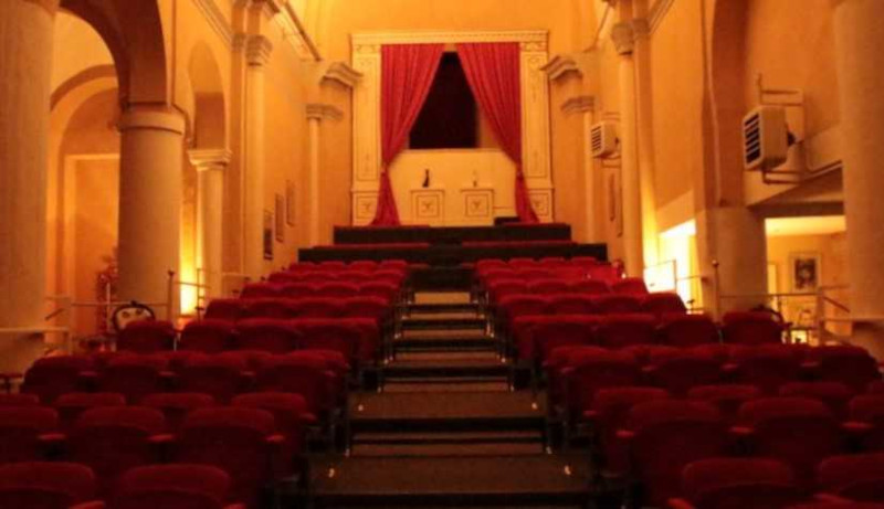 Teatro e oltre